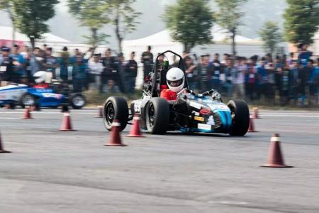 学院至尚方程式赛车 学院至尚方程式赛车